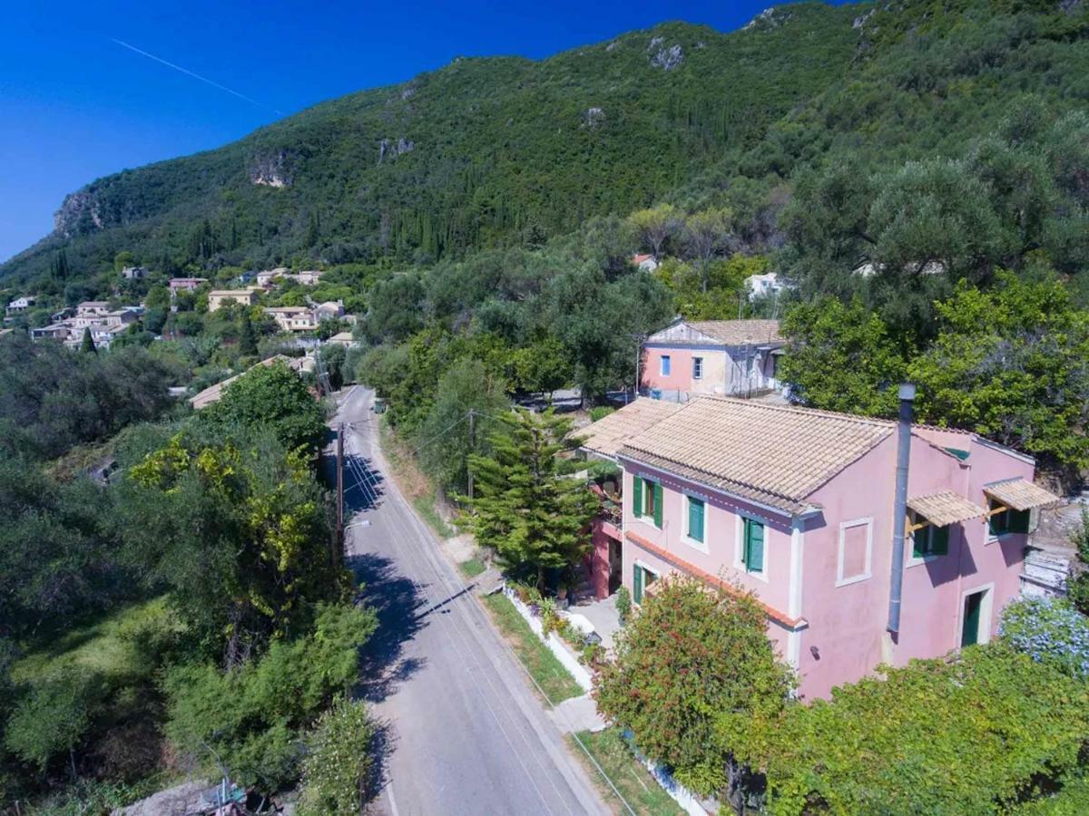 Aerokaria Studio Apartment *